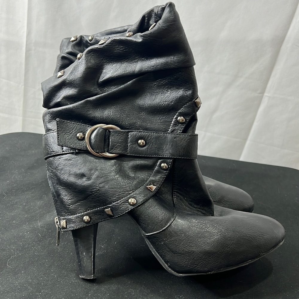 BKE black heeled studded boots